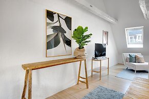 Sanders Main - Cute 2-bdr Apt Close to Nyhavn