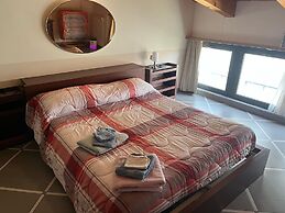 Comfortable Attic apt With Parking Space in Chiavari Italy