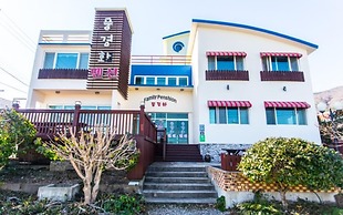 Yeosu Punggyeonghwa Pension