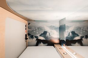 Capsule Hotel - Zurich Airport