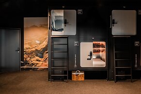 Capsule Hotel - Zurich Airport