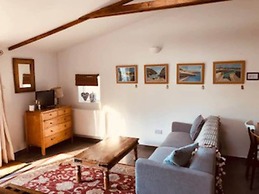 1-bed Luxury Studio Apartment in Tregony, Truro