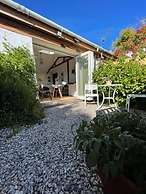 1-bed Sunny Studio Apartment in Tregony, Truro