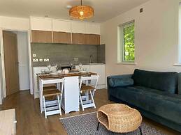 Stunning 2-bed Self Contained Oasis in Eastbourne