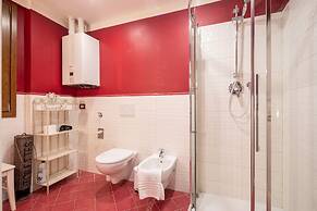 Uffizi Romantic Flat by Mmega