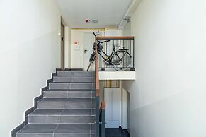 Duplex Studio Stachowicza by Renters
