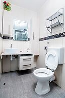 Modern apt Close to Znjan Beach, With big Terrace