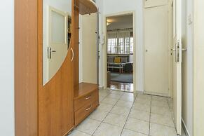 Apt. Near Center With Balcony With the sea View