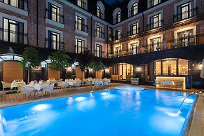 Oscar Boutique Hotel