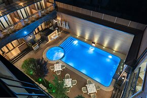 Oscar Boutique Hotel