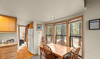 Willamette Pass Inn Chalets