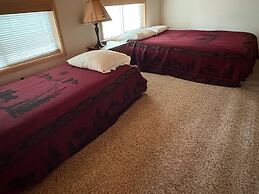 Willamette Pass Inn Chalets