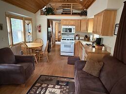 Willamette Pass Inn Chalets