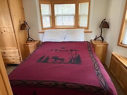 Willamette Pass Inn Chalets