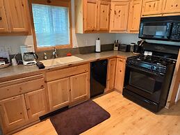 Willamette Pass Inn Chalets