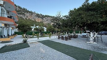 Gizli Koy Hotel