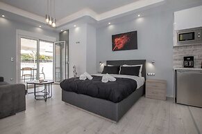 Studio penthouse near Acropolis by GHH