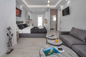 Studio penthouse near Acropolis by GHH