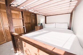 Tenderfoot Lodge 2604