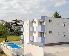 A3 - Spacious apt With the sea View & use of Pool