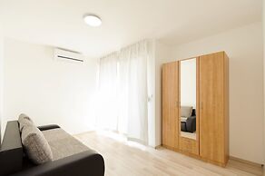 A3 - Spacious apt With the sea View & use of Pool