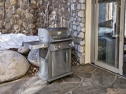 Village Center Condo 1F