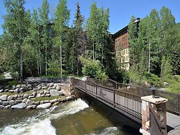 Village Center Condo 1F