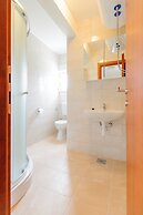 A4 - Spacious apt With the sea View & use of Pool