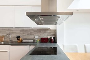 The Jericho Retreat - Bright & Spacious 4bdr Home With Garden