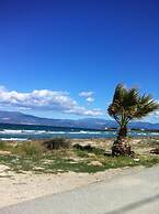 Luxurious 6 Bedroom Villa In a Great Location