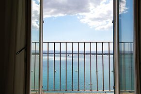 Seaview Design Homes in Ortigia