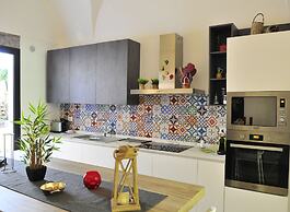 Petra Lavica Holiday Home