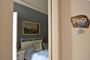 Petra Lavica Holiday Home