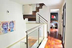 Petra Lavica Holiday Home