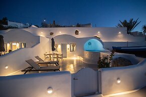Sun Angelos Oia - Luxury Cave Suites