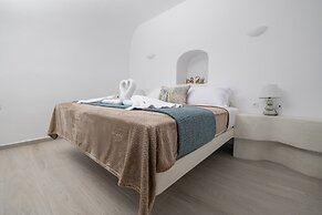 Sun Angelos Oia - Luxury Cave Suites