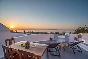 Sun Angelos Oia - Luxury Cave Suites