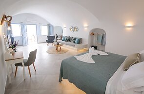 Sun Angelos Oia - Luxury Cave Suites