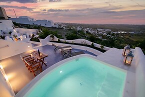 Sun Angelos Oia - Luxury Cave Suites