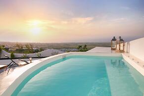 Sun Angelos Oia - Luxury Cave Suites
