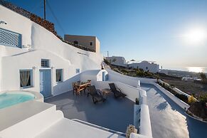 Sun Angelos Oia - Luxury Cave Suites