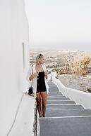 Sun Angelos Oia - Luxury Cave Suites