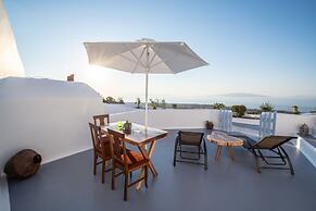 Sun Angelos Oia - Luxury Cave Suites