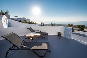 Sun Angelos Oia - Luxury Cave Suites