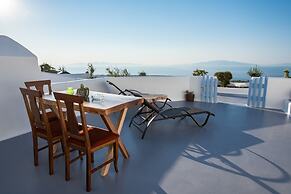 Sun Angelos Oia - Luxury Cave Suites
