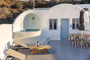Sun Angelos Oia - Luxury Cave Suites