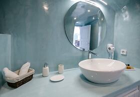 Sun Angelos Oia - Luxury Cave Suites