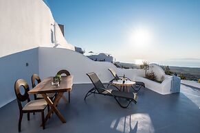 Sun Angelos Oia - Luxury Cave Suites