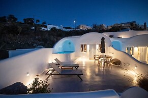 Sun Angelos Oia - Luxury Cave Suites
