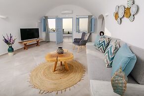 Sun Angelos Oia - Luxury Cave Suites